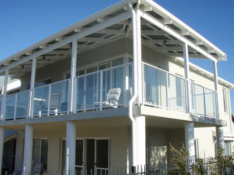 Unit 29 Ledge Point Village - Sydneys Hotel 1