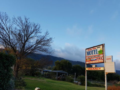 Valley View Motel - Sydneys Hotel 0