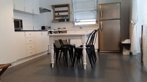 Verandah Motel - Sydneys Hotel 2