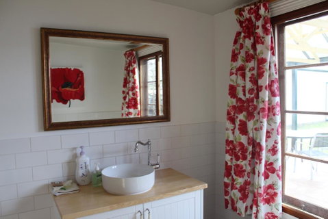 Victoria Cottage - Sydneys Hotel 2