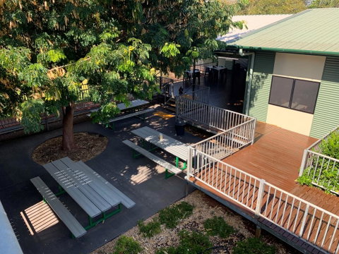 Victoria Village - Sydneys Hotel 0