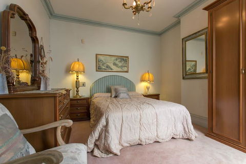 VIGNACOURT MANSION RICHMOND HILL - Sydneys Hotel 3
