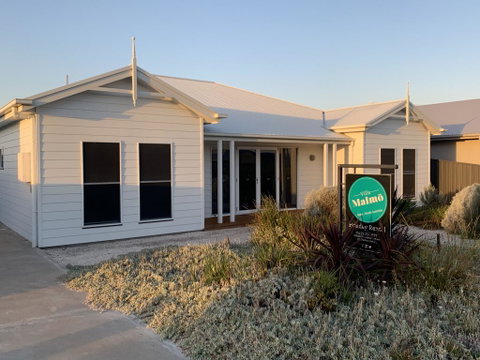 Villa Malmo - Sydneys Hotel 0