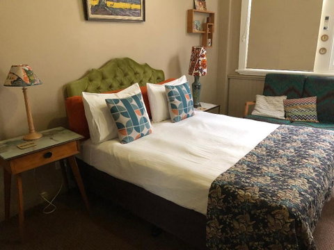 Vine Valley Inn - Sydneys Hotel 3