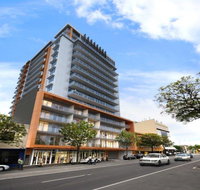Vision On Morphett Adelaide Central - Sydneys Hotel
