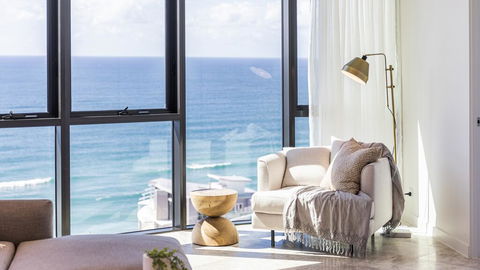 Vue Broadbeach - Sydneys Hotel 1