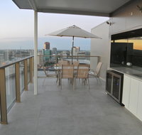 VUE Penthouse on King William - Sydneys Hotel