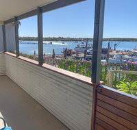 Walshys Shack - Sydneys Hotel