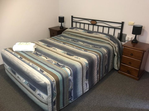 Warrina Motor Inn - Sydneys Hotel 1