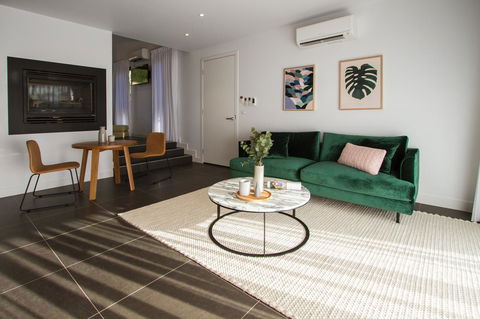 Hepburn Springs Escape - Sydneys Hotel 9