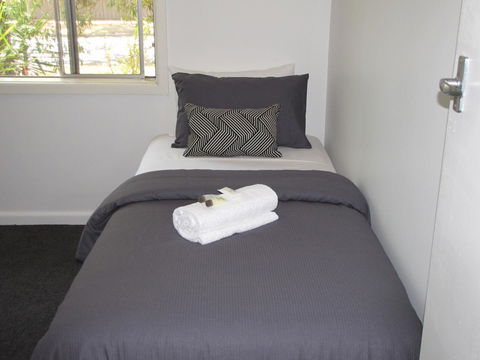 Clarke Street - Sydneys Hotel 12