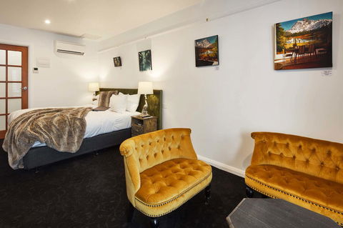 Daylesford Art Motel - Sydneys Hotel 13