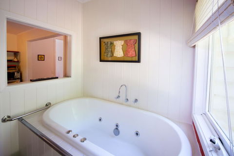 Healesville Apartments - Sydneys Hotel 11