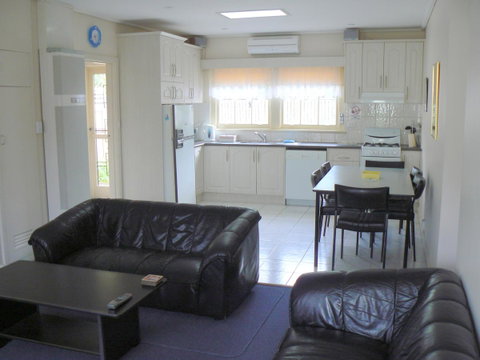 Rosebud Beach Unit 200 Mt To Beach Late Checkout - Sydneys Hotel 2