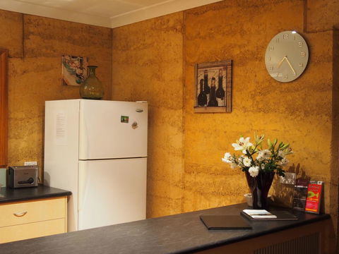 Bundjil Studio - Sydneys Hotel 20