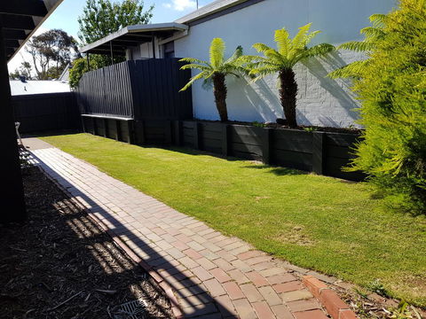 Mysa Anglesea Sleeps 7 WiFi SmartTV Cafes Shops - Sydneys Hotel 16