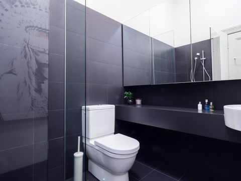 LittleStay Airlie - 2 Bedroom House - Sydneys Hotel 35