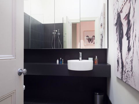 LittleStay Airlie - 2 Bedroom House - Sydneys Hotel 33