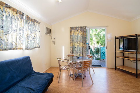 BIG4 Breeze Holiday Parks - Rainbow Beach - Sydneys Hotel 27