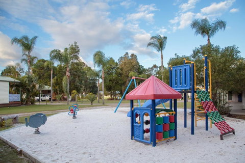 BIG4 Breeze Holiday Parks - Rainbow Beach - Sydneys Hotel 21