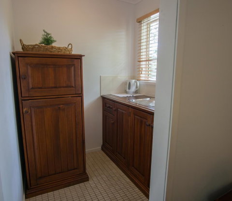 Debbie\'s Place - Sydneys Hotel 23