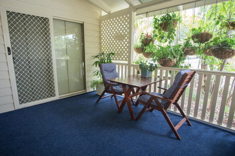 Debbie\'s Place - Sydneys Hotel 19