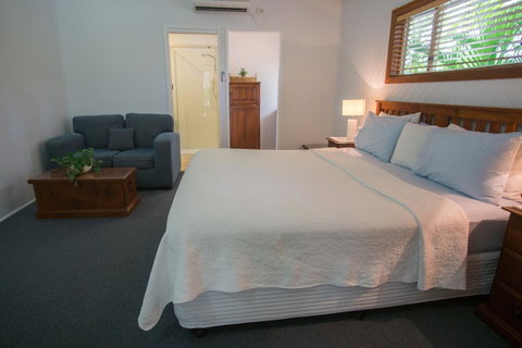 Debbie\'s Place - Sydneys Hotel 21