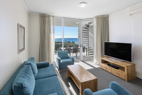 Ramada By Wyndham Marcoola Beach - Sydneys Hotel 7