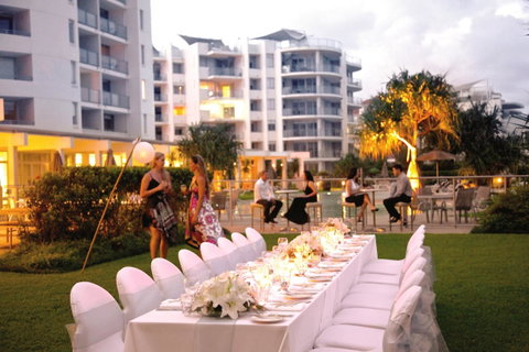 Ramada By Wyndham Marcoola Beach - Sydneys Hotel 26
