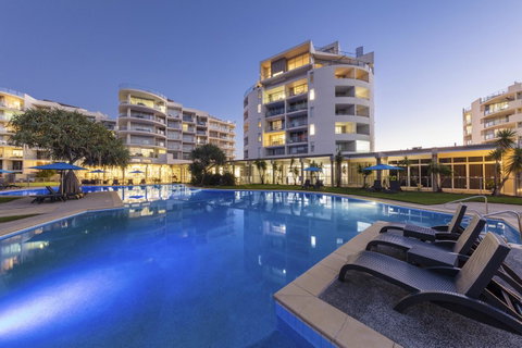 Ramada By Wyndham Marcoola Beach - Sydneys Hotel 20