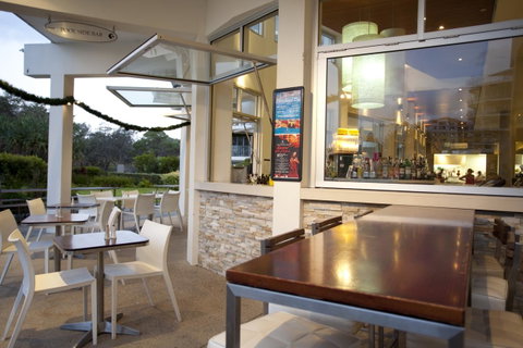 Ramada By Wyndham Marcoola Beach - Sydneys Hotel 24