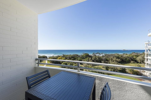 Ramada By Wyndham Marcoola Beach - Sydneys Hotel 5