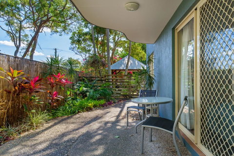 Rainbow Getaway Holiday Apartments - Sydneys Hotel 7