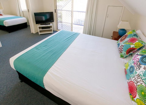 Rainbow Getaway Holiday Apartments - Sydneys Hotel 23