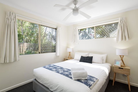 Rainbow Getaway Holiday Apartments - Sydneys Hotel 9