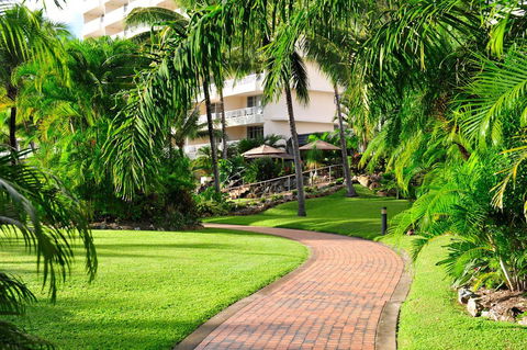 Whitsunday Apartments - Sydneys Hotel 10