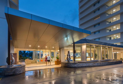 Whitsunday Apartments - Sydneys Hotel 4