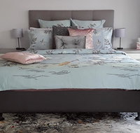 The Peacocks Nest - Sydneys Hotel