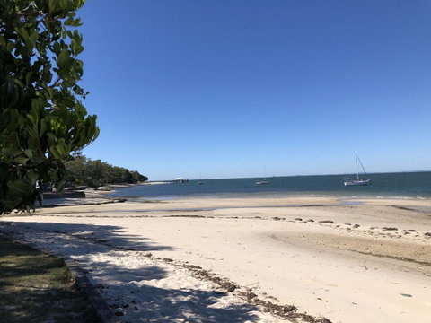 Bribie Island Hotel - Sydneys Hotel 9
