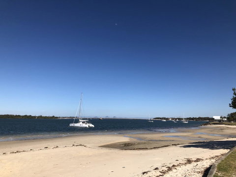 Bribie Island Hotel - Sydneys Hotel 25