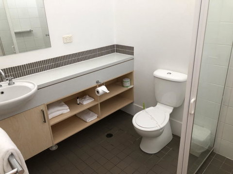 Bribie Island Hotel - Sydneys Hotel 11