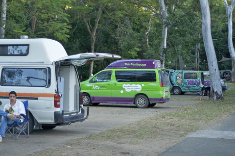 Nomads Airlie Beach - Sydneys Hotel 30