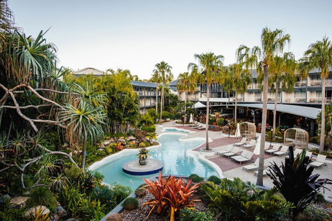 Mantra Club Croc - Sydneys Hotel 0