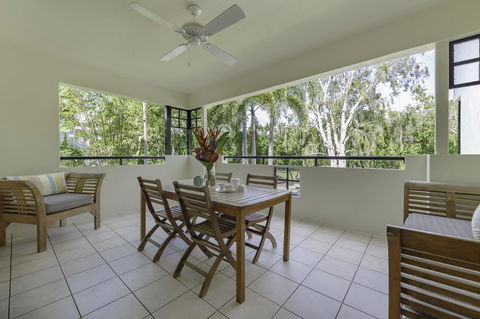 Mowbray By The Sea - Sydneys Hotel 9