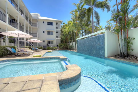 Mowbray By The Sea - Sydneys Hotel 1