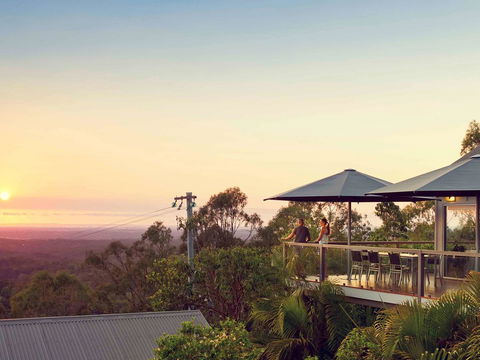 Mercure Clear Mountain Lodge - Sydneys Hotel 29