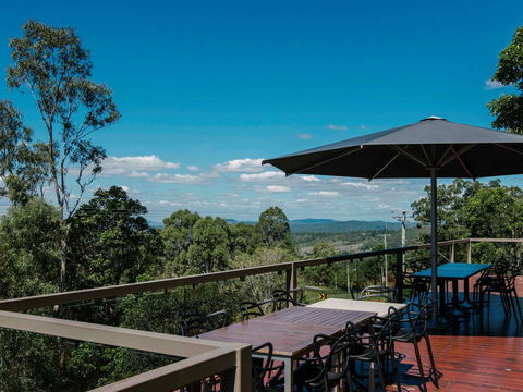 Mercure Clear Mountain Lodge - Sydneys Hotel 31