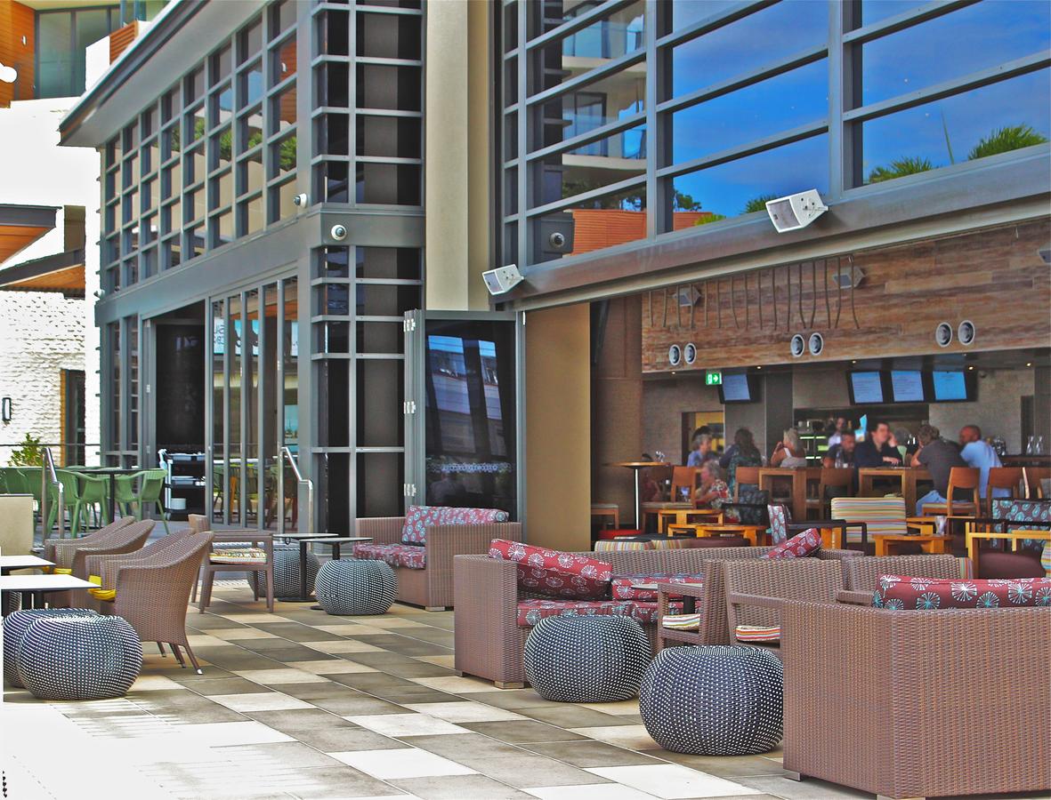 Redcliffe QLD Sydneys Hotel