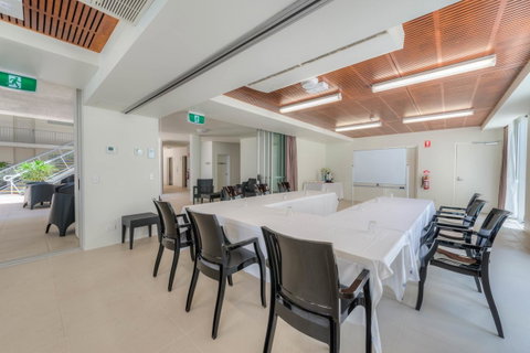 Oshen Holiday Apartments Yeppoon - Sydneys Hotel 26