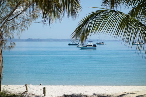 Oshen Holiday Apartments Yeppoon - Sydneys Hotel 12